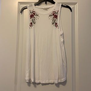 White floral loose tank